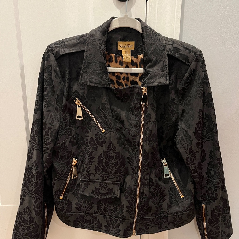 Black Patterned Midnight Velvet Jacket - Picture 4 of 4